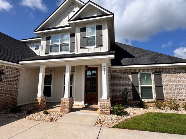 Foto del edificio - 6044 Huntington Creek Blvd