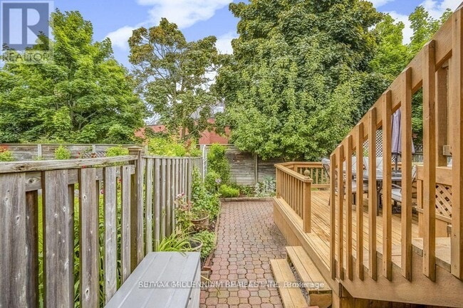 Building Photo - 3009 Olympus Mews