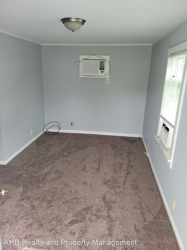 Building Photo - 1 br, 1 bath House - 1504 Sharpe Rd