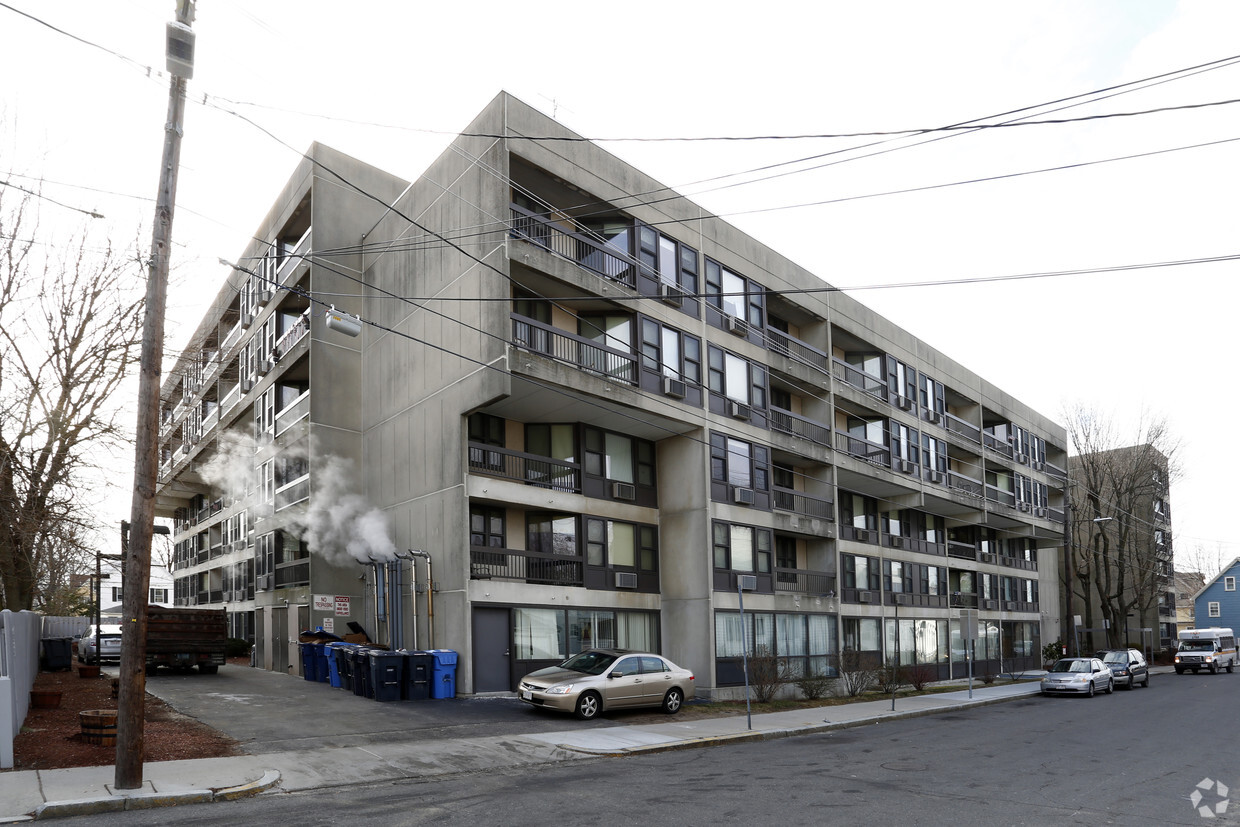 Foto principal - Daniel F Burns Apartments
