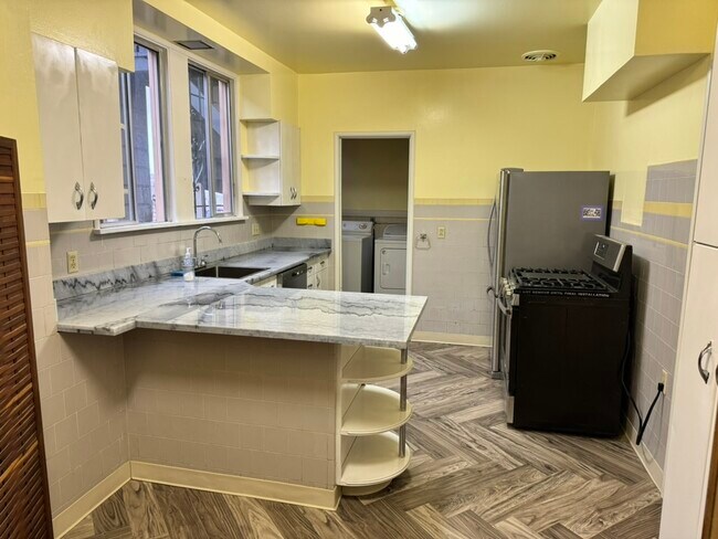 Foto del edificio - 221 Collingwood St