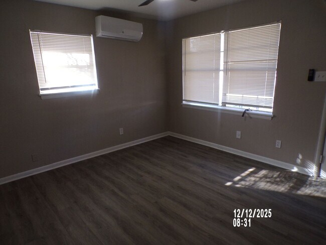 Foto del edificio - 1803 NW 14th St