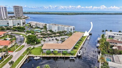 Building Photo - 68 Yacht Club Dr