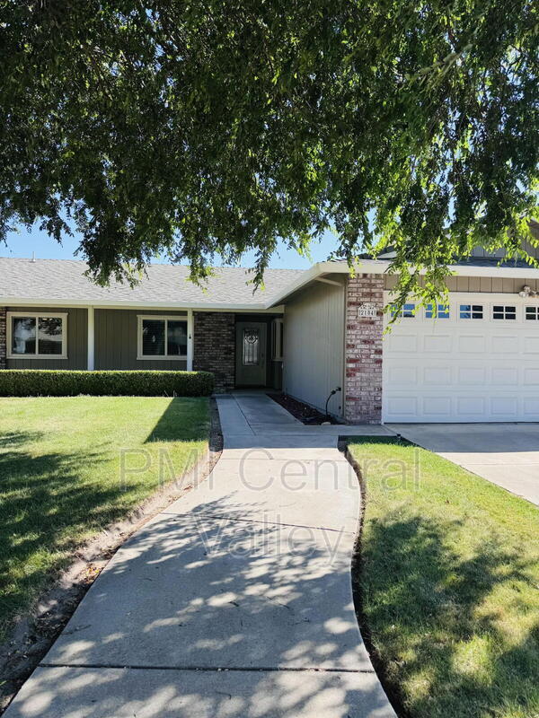 Foto del edificio - 2104 Graywood Ct