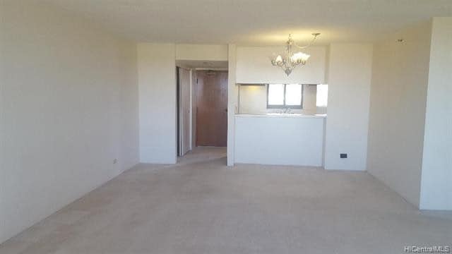 Building Photo - 581 Kamoku St