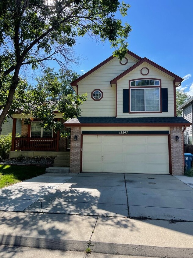3 bedroom single family house in Broomfield House Rental in