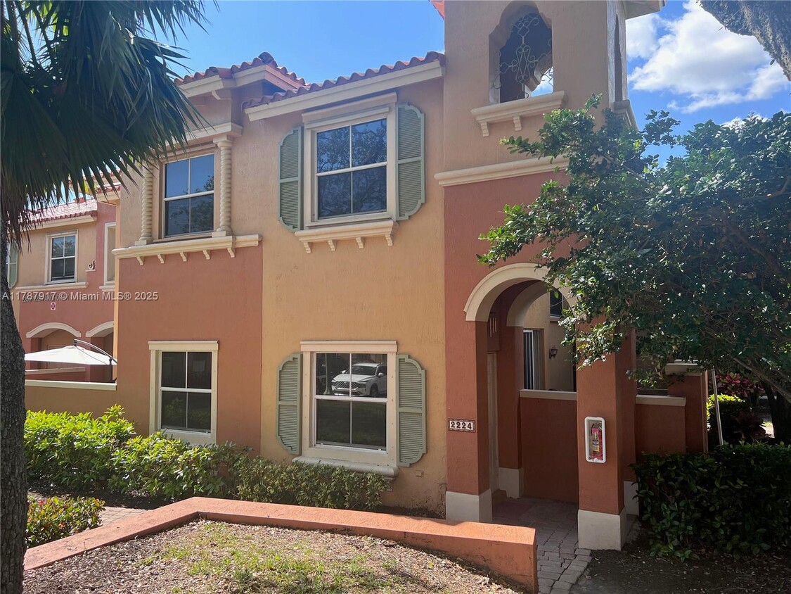 Foto principal - 2224 Anchor Ct