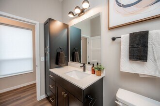 Interior Photo - Ovation