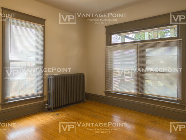 Building Photo - 1137 Wisconsin St