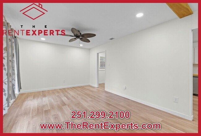 Building Photo - 5925 Couton Dr