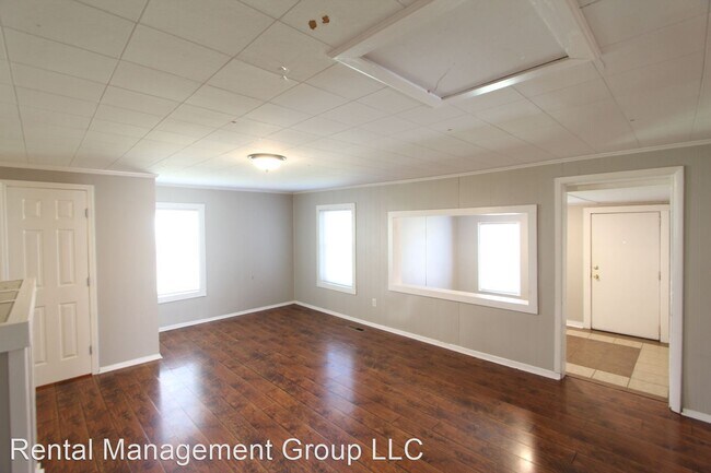 Building Photo - 3 br, 1.5 bath House - 114 Ray Avenue