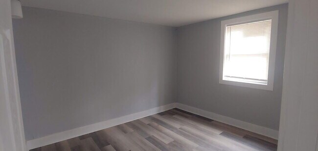 Foto del edificio - 616 W Chambers St