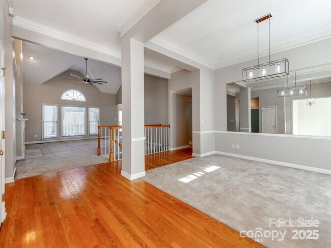 Foto del edificio - 5839 Painted Fern Ct