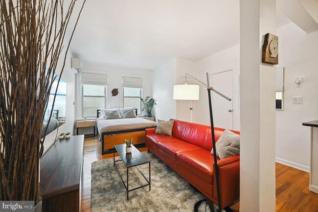 Photo - 1300 Massachusetts Ave NW Apartment