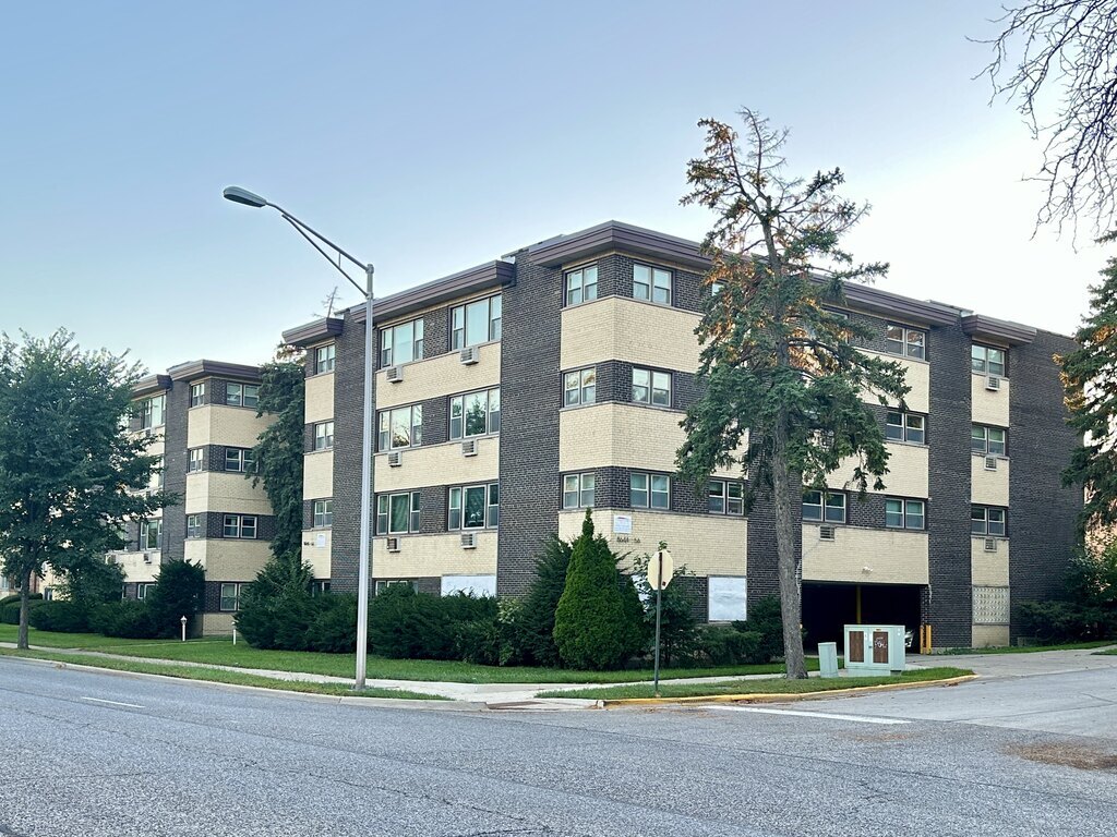 Primary Photo - 8644 Skokie Blvd