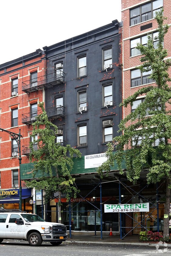 Primary Photo - 467 Columbus Ave