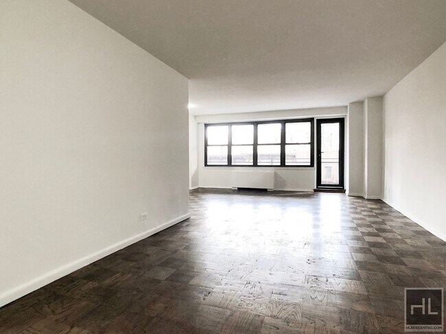 Building Photo - East 82nd Street