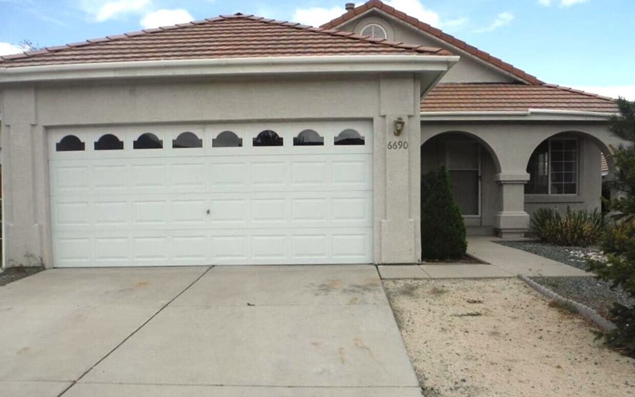 Primary Photo - 6690 Dorchester Drive Sparks, NV 89436