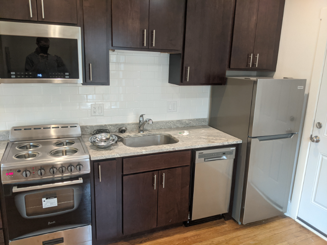 Foto del edificio - 4847 N Kimball Ave