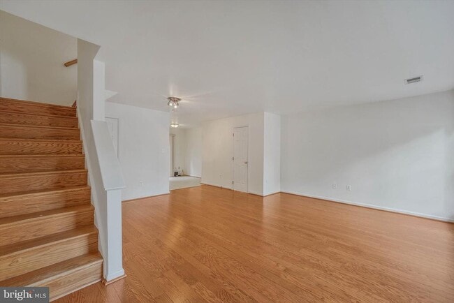Building Photo - 14844 Edman Cir