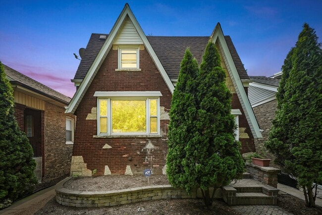 Foto del edificio - 2640 Wesley Ave