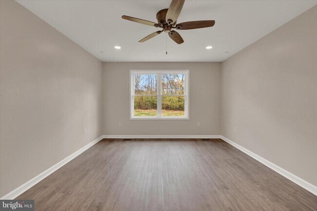 Foto del edificio - 13916 Patriot Way