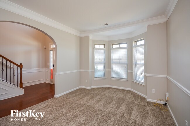 Building Photo - 1707 Carolina Pl SE