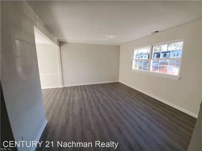 Building Photo - 3 br, 2.5 bath House - 3226 Barlborough Way