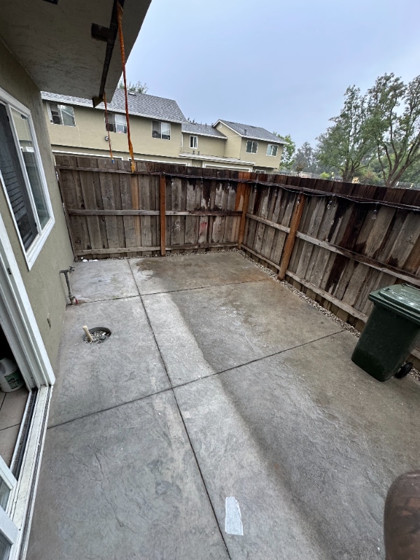 Building Photo - 2228 Galveston Ave