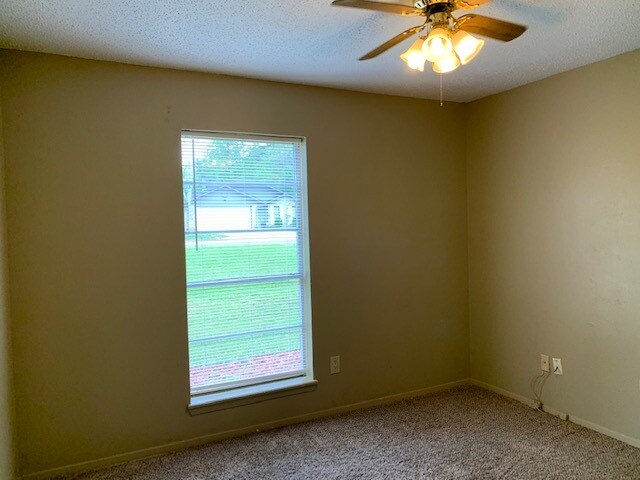Building Photo - 1317 Baxley Ln