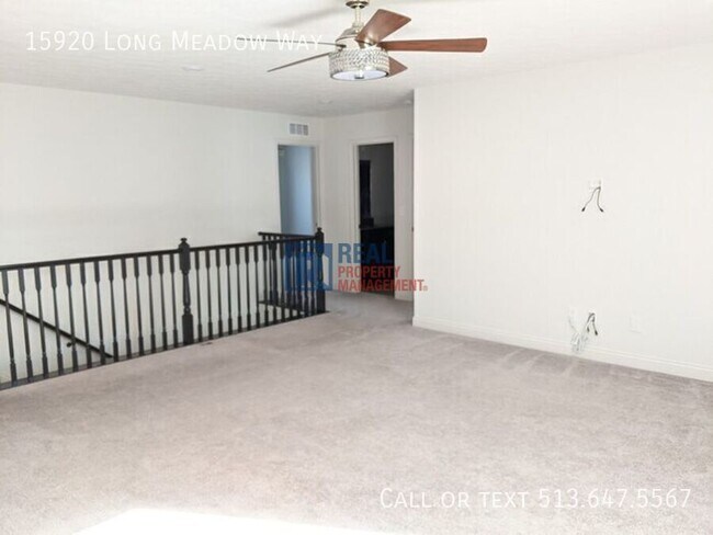 Foto del edificio - 15920 Long Meadow Way
