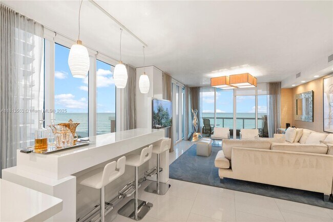 Building Photo - 17875 Collins Ave