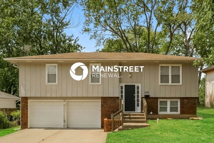 Foto principal - 3 Bedroom Pet-Friendly Home in KANSAS CITY...