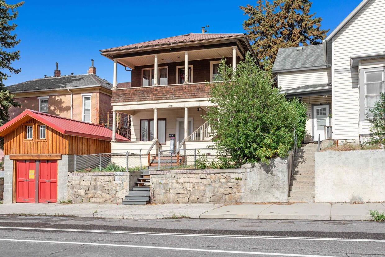 Primary Photo - 115 S Washington St