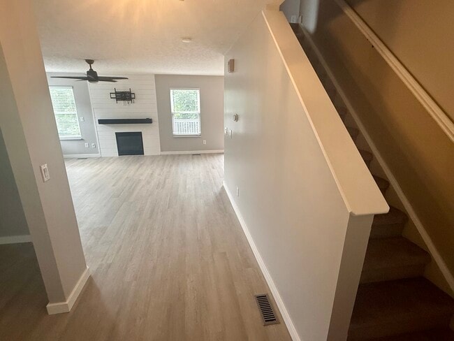 Building Photo - 1069 Brayden Ct