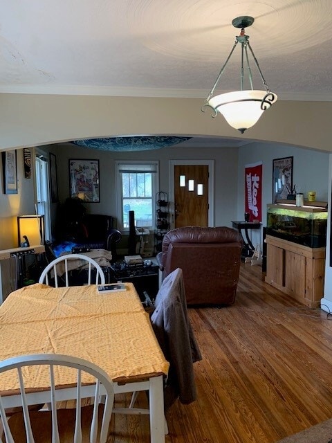 Building Photo - 612 W Cherokee Dr