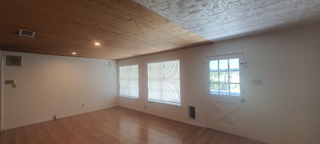 Foto del edificio - 29723 County Rd 25