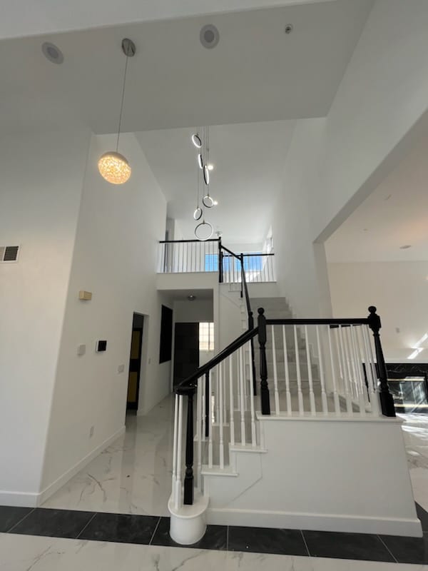 Building Photo - 2320 Diamond Head Way