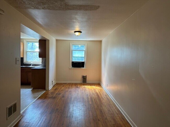 Foto del edificio - 2105 Kensington St