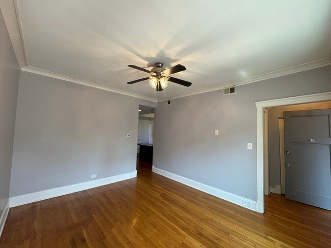 Building Photo - 7310 S Dante Ave