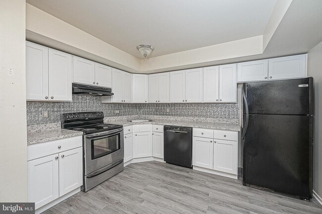 Building Photo - 603 Abbey Ct