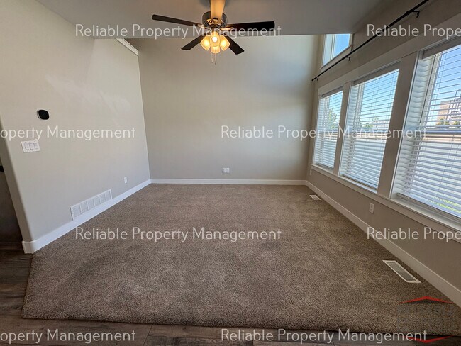 Foto del edificio - 1042 Villa Vista Dr