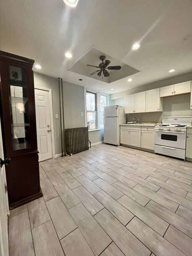 Foto del edificio - 44 Clerk St