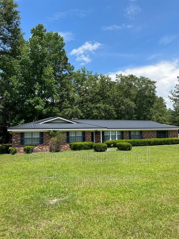 Foto principal - 128 Griffin Rd