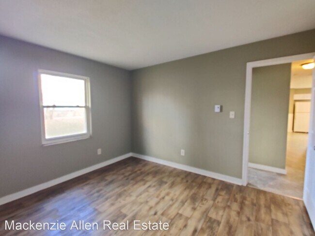 Foto del edificio - 3 br, 1 bath House - 5791 N Vinton HIlls