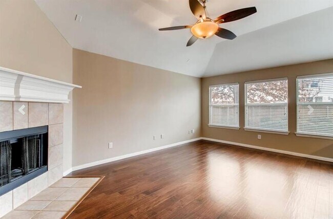 Building Photo - 5521 Rockwood Dr