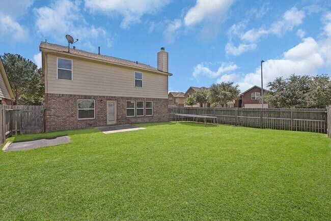 Building Photo - 10101 Rose Willow Ln