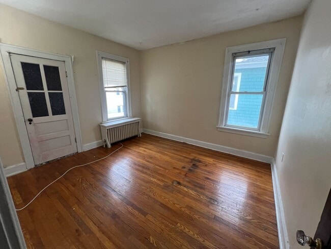 Building Photo - 67 S Main Ave