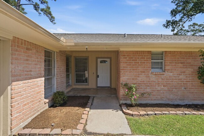 Foto del edificio - 25611 Timberlane Dr