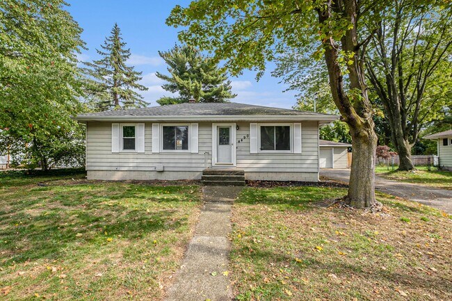 Foto del edificio - 4490 Blaine Ave SE